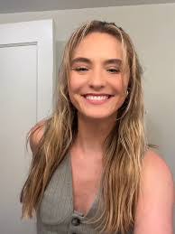 Claire Holmberg's Instagram, Twitter & Facebook