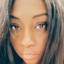 Lorna Terrell's Instagram, Twitter & Facebook