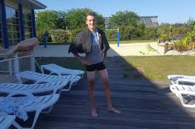 J Ai Teste Pour Vous Les Pieds Dans Le Sable A La Piscine D Argentan Le Journal De L Orne