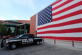 Hotels near ogden botanical gardens. Hundreds Turn Out For Ogden Vigil Honoring Ogden Officer Nate Lyday Deseret News
