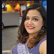 I will be lying if I said I didn't jump out of joy like a kid inside my  mind when my name was announced in the Hogarth heart & soul annual awards