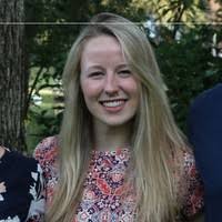 Elizabeth Mcculley's Instagram, Twitter & Facebook