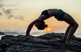 Urdhva Dhanurasana O Postura De La Rueda