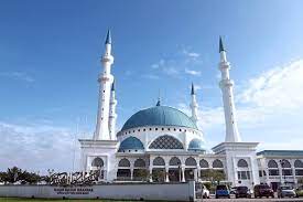 Posted on april 10, 2017 by photo by s.roma. Sultan Iskandar Mosque Is Nation S First Tourism Friendly Mosque The Star