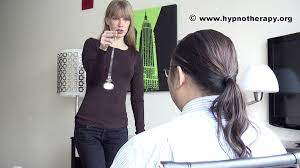 Female secretary hypnotized boss #hypnosis #hypno #NLP - video Dailymotion