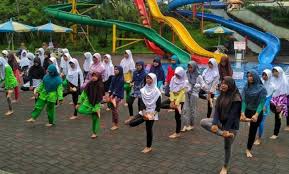10 Foto Marcopolo Waterpark Adventure Bogor Harga Tiket Masuk Night Swimming Promo Alamat Wisata Jejakpiknik Com