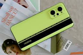 Realme GT Neo2 Hands-on Review: Grab it ...