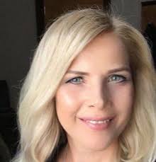 Official Cccatch updated her profile picture.