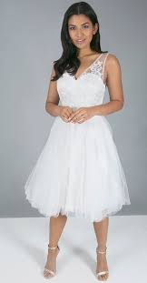 Maybe you would like to learn more about one of these? Vintage Stil Brautkleid Fabia Dress Elfenbeinfarben Inked Fashion