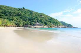 Also, because of the awkward access to therefore if you aren't a partier and are visiting koh phangan during the full moon party, haad salad could be the perfect place for you to stay! Top 12 Beaches In Koh Phangan Placesofjuma