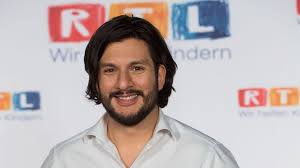 Francisco medina chavez serves as independent director of the company. Awz Star Francisco Medina Kann Auch Singen Promiflash De