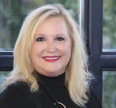 Joann Ferrell's Instagram, Twitter & Facebook