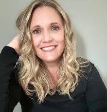 Wendy Heyman's Instagram, Twitter & Facebook