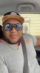 Una leyenda de música típica @kikitosaxo Felicita a @kerubanda_oficial por  su tema #lamangulina o los pantalones sabroso quedó #mao #valverde , Vea la  entrevista completa en Facebook ...