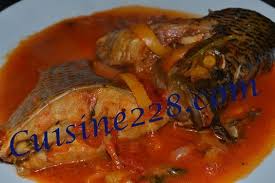 Sauce De Poisson Frais Lanmoumou Cuisine228 Cuisine Togolaise Haitian Food Recipes African Cooking African Food