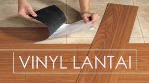 Pemilihan motif lantai kamar mandi memberikan andil yang cukup besar dalam merancang kamar mandi. Vinyl Lantai Alternatif Selain Keramik Dan Granit Youtube
