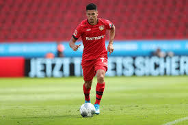 90plus Bayer 04 Sporting Interessiert Sich Fur Paulinho 90plus