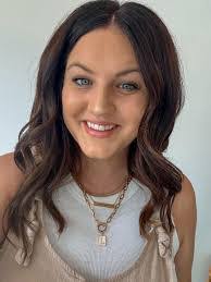 Andrea Romig's Instagram, Twitter & Facebook