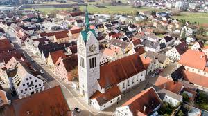 Am mittag kann sich die sonne nicht durchsetzen und es ist wolkig und die. Hotel Zimmer Buchen In Neustadt An Der Donau Greenpartment Gmbh