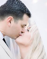 Elopement Photographer