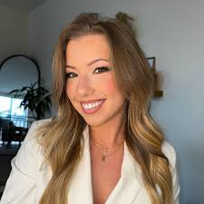 Hope Landre (@hoperenee_mua_) • Instagram photos and videos