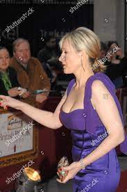 Jk Rowling's tits are pretty huge : r/Celebswithbigtits