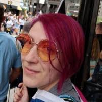 Rae Wells's Instagram, Twitter & Facebook