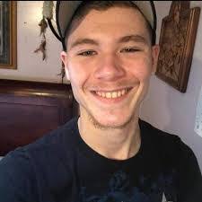 Cody Stark's Instagram, Twitter & Facebook