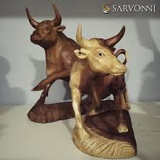 El Yapimi Dekoratif Ahsap Boga Figurleri Hand Carved Wooden Standing Bull Figures Https Ift Tt 2y5br1m Sarvonni Icdizayn Homediz In 2020 Moose Art Animals Art