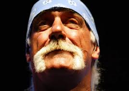 Police have shared more details about events leading up to the death of  wrestling superstar Hulk Hogan 👇 More at link below