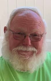 Suzanne Holler's Instagram, Twitter & Facebook