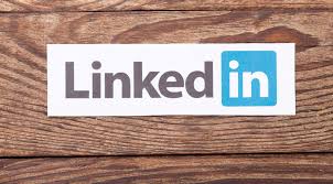 Microsoft hat linkedin in hotmail und windows live messenger eingebunden. A Guide On 5 Common Linkedin Scams