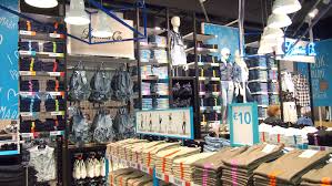 Heute möchte ich euch nun davon berichten und auch zeigen, was ich mitgenommen habe. Primark Eroffnung In Leipzig Sneak Preview Store Opening The Fashionable Blog