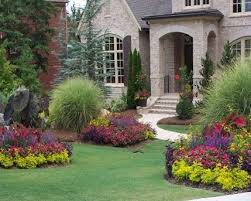 Tree In Middle Front Lawn Google Search Front Yard Landscaping Design Small Front Yard Landscaping Front Yard Landscaping