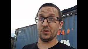 Cold hard art found the Days of Thunder Daytona 500 winning race car