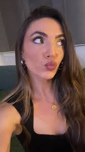 Miriam Olivas's Instagram, Twitter & Facebook