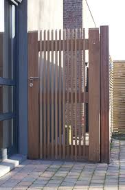 Abris De Jardin Tournai Et Lille Chalet De Jardin Garage En Bois Ca Catalog Poorten Prado Portillon Jardin Portes De Cloture Chalet De Jardin