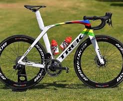 Luki On Instagram Follow Cyclingluki Trek Madone Slr Disc Project One In White Colorful Custom Design Reposted In 2020 Trek Madone Trek Bicycle