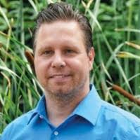 Tom Tso's Instagram, Twitter & Facebook