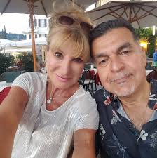 Hi can anyone recommend a carpenter that is reasonably priced ?