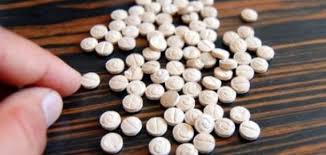 فوائد الدخن للجنس يُستعمل الدخن منذ آلاف السنين حيث يشتمل على قيمة غذائية عالية نظرًا إلى وجود الألياف وفيتامين b كما أنه يخلو تمامًا من الغلوتين، لذلك يمكن الاستفادة منه على المستوى الجنسي: Ø´Ø±ÙŠØ· Ù…Ø¯Ù…Ù† Ø±Ø¨Ø· Ø­Ø¨ÙˆØ¨ Ù…Ø®Ø¯Ø±Ù‡ Ù„Ù„Ø¬Ù…Ø§Ø¹ Montsepalomo Net