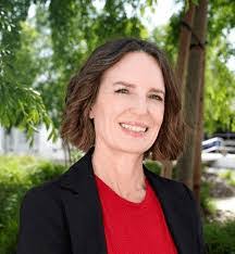 Nicole Noggle's Instagram, Twitter & Facebook