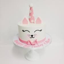 Just A Couple Cakes From The Weekend That Are Too Cute Not To Post Like This Adorable Kitty Birthday Cake Kids Birthday Cake For Cat 2 Year Old Birthday Cake
