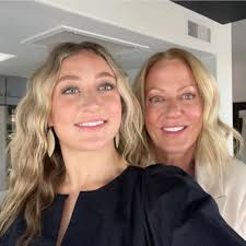 happy birthday mom! how lucky am I to have a mom like you. I strive to be  more like you every single day I love you to the 🌙 !!