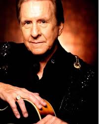 THE LEGENDARY KENNY ROGERS REMEMBERED BY HIS PEERS