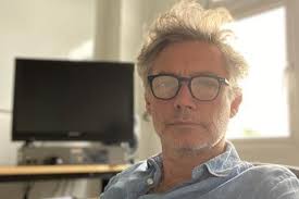 510,334 likes · 178,675 talking about this. Kevin Macdonald To Make Covid 19 Feature Documentary For Altitude And Itv News Screen
