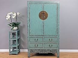 Chinesischer Schrank In Wunderschonem Turkis Dank Spezieller Lackier Technik Im Shabby Vintage Used Look Chinesische Mobel Neue Mobel Wohnen