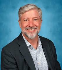 Ari Wise's Instagram, Twitter & Facebook