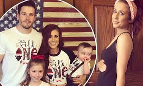 Teen mom star chelsea houska and husband cole deboer are having a baby girl. Chelsea Houska Cole Deboer Age Cole Deboer 16 And Pregnant Teen Mom Wiki Fandom Powered By Wikia