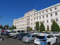 De exemplu, marți făceai doar instrucție, iar toate cursurile din ziua. Continental Forum Sibiu Ab 59 6 9 Bewertungen Fotos Preisvergleich Rumanien Tripadvisor